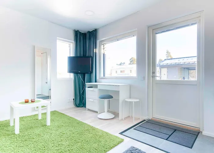 Yksioe Turun Hirvensalossa Apartamento